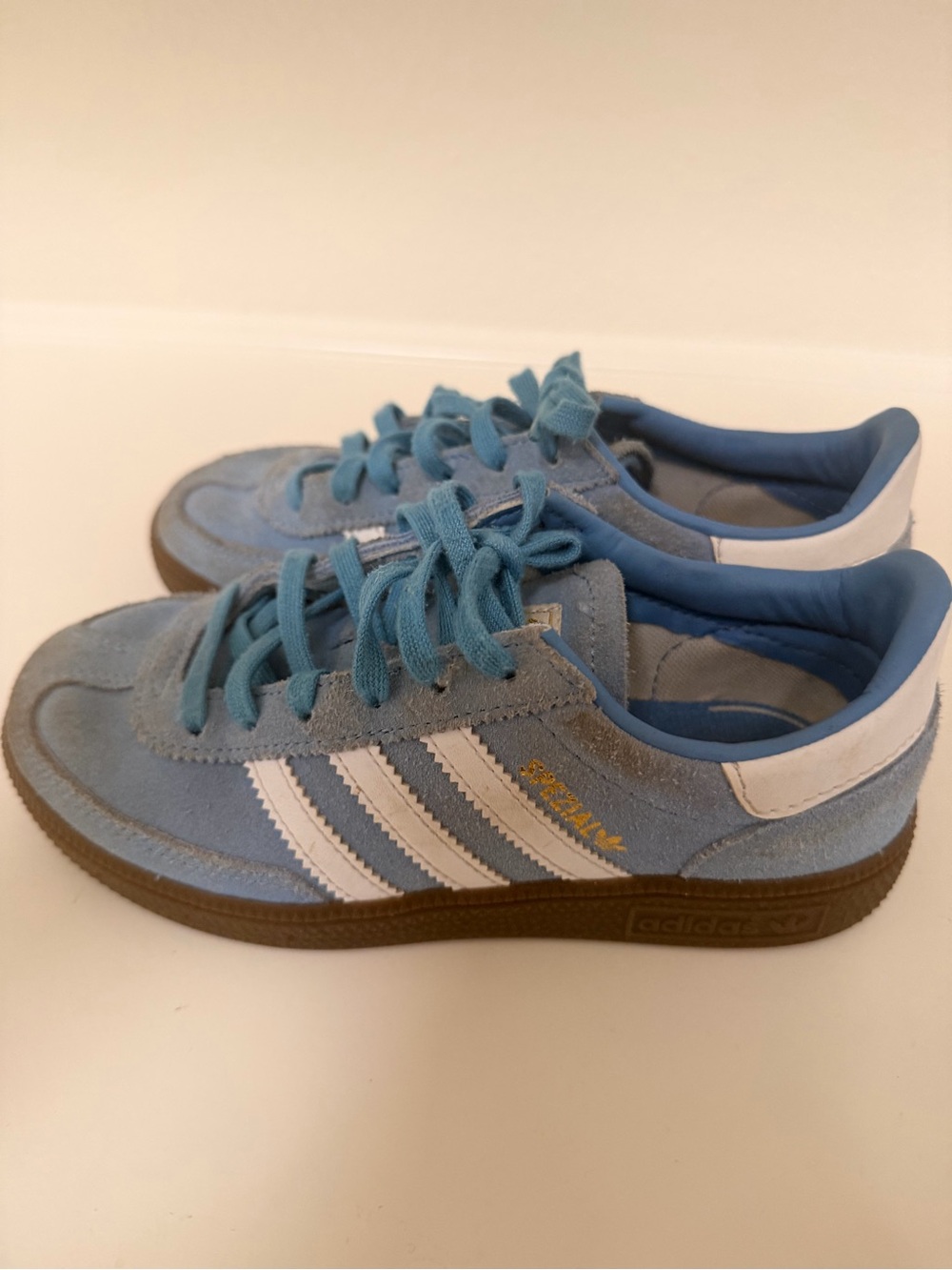 Adidas Spezials Size: 13.5 Light Blue Kids Suede Lace-Up Sneakers - Picture 2 of 7